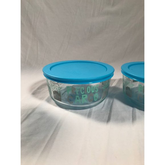 Pyrex Star Wars Baby Yoda 4-Cup Glass Container - Picture 4 of 6